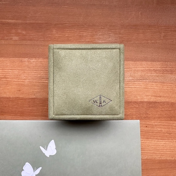 Van Cleef Sweet Alhambra - Mother of Pearl - Picture 4 of 7